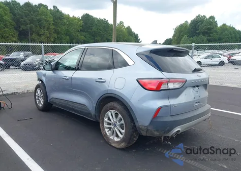 2022 Ford Escape Se Hybrid z USA, uszkodzony, nr VIN 1FMCU9BZ5NUA46081